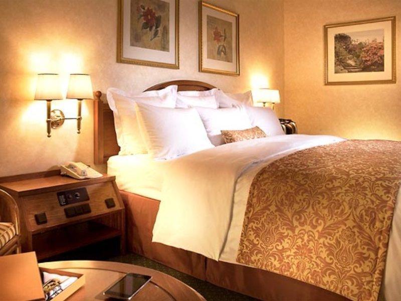 Hotel Renaissance Düsseldorf